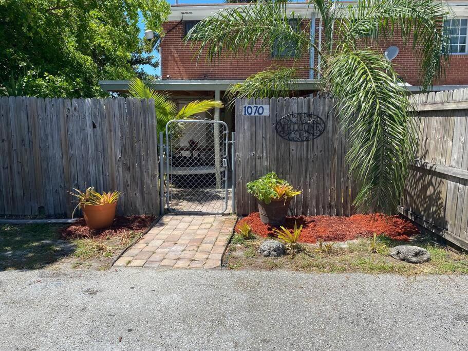 Private Townhouse With Courtyard And Covered Patio West Palm Beach Dış mekan fotoğraf