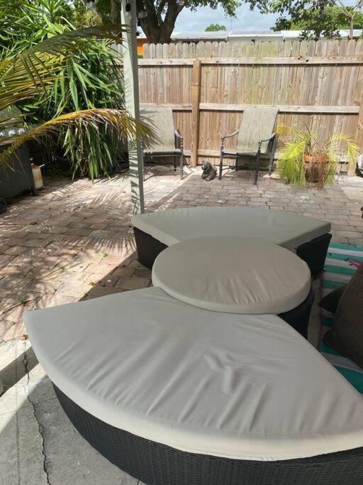 Private Townhouse With Courtyard And Covered Patio West Palm Beach Dış mekan fotoğraf